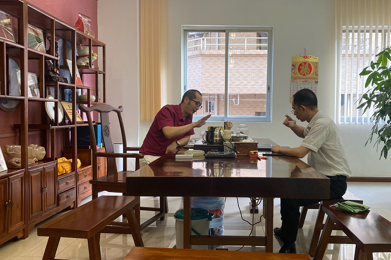 健康运动丨会员单位走访—祥聚座椅段道朝：“要做健健康康的产品”(图2)