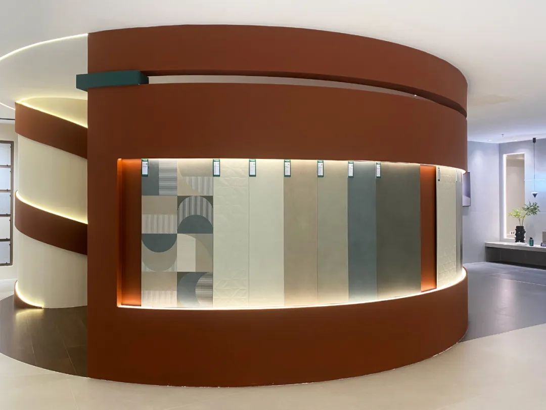 会员推荐 丨罗曼缔克瓷砖RM：ROMANTIC重庆·臻品馆，重新定义艺术体验空间(图3)