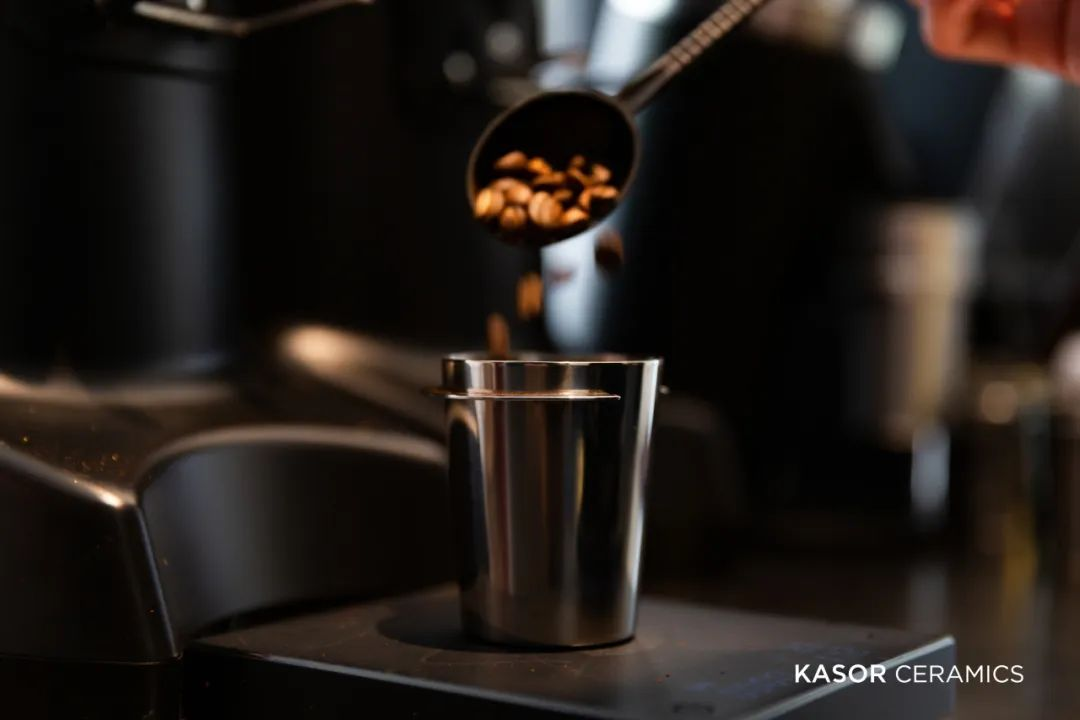 会员推荐 丨卡硕陶瓷：案例show - 治愈系咖啡馆，独享大隐于市的惬意！(图9)