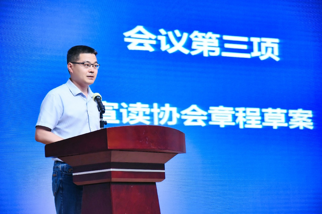 “健康家·佛山造”主题论坛暨佛山市健康家居材料协会（筹）第一次会议大会圆满结束！(图5)